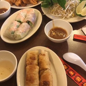 Pho Tau Bay - Cream cheese wontons, spring rolls, and egg rolls - Vietnamese Near Me - Minneapolis, Minnesota Pho Tau Bay - Cream cheese wontons, spring rolls, and egg rolls - Vietnamese Near Me - Minneapolis, Minnesota