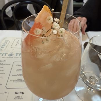 Petit Trois - French Near Me - Sherman Oaks, California Petit Trois - French Near Me - Sherman Oaks, California
