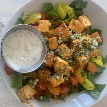 Strong Hearts Buffalo - Buffalo tofu salad - Juice Bars & Smoothies Near Me - Buffalo, New York