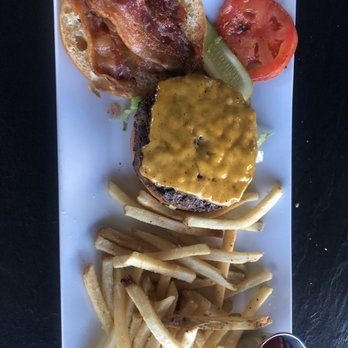 Skyline - Skyline Burger and Black Pepper Parmesan Fries - New American Near Me - Lynchburg, Virginia Skyline - Skyline Burger and Black Pepper Parmesan Fries - New American Near Me - Lynchburg, Virginia