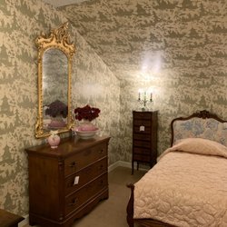 Schumann Antiques
