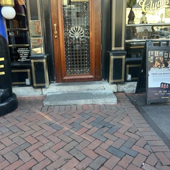 Clyde's of Georgetown - Front door - American Near Me - Washington, DC, District of Columbia Clyde's of Georgetown - Front door - American Near Me - Washington, DC, District of Columbia