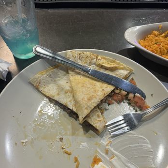 Fiesta Cancun - Guac i said i didn't want for my fatty steak quesadilla. - Bars Near Me - Waldorf, Maryland
