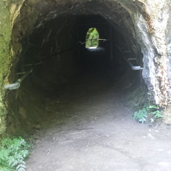 Gorges de Kakuetta - Landmarks & Historical Buildings Near Me