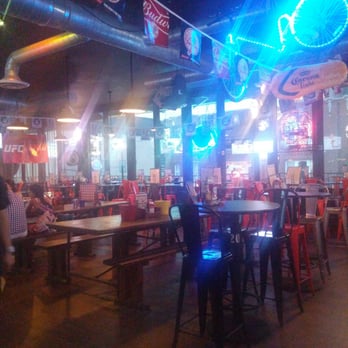 Break Bar - Loads of seating - Pool Halls Near Me - Astoria, New York