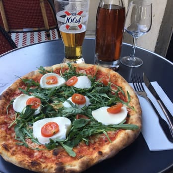 Carmine Café - Pizza Dolce Vita - Pizza Near Me - Paris, 75