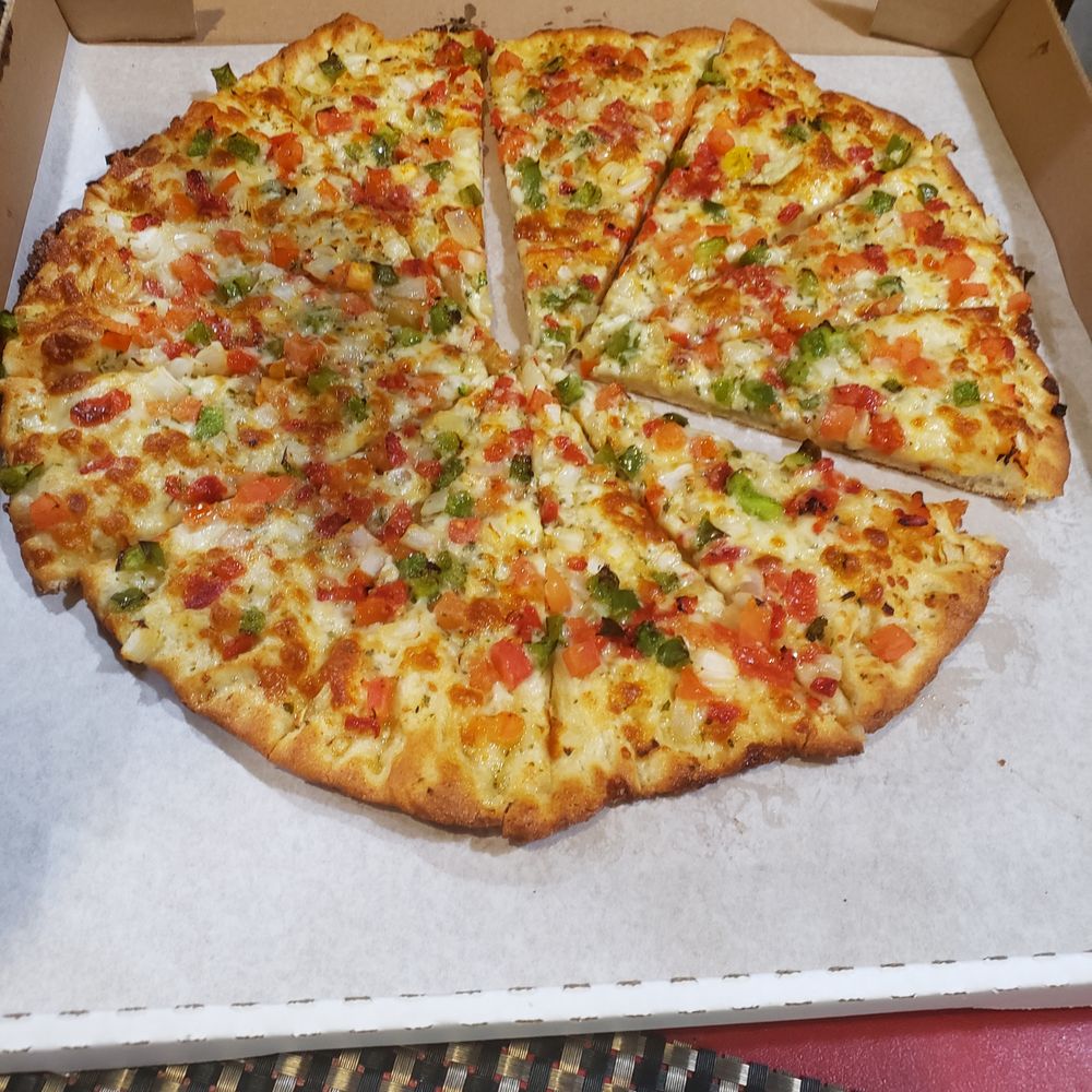 Pizza Roma - White Bianca sauce pizza either tomatoes, green peppers and roasted red peppers - Pizza Near Me - Cleveland, Ohio Pizza Roma - White Bianca sauce pizza either tomatoes, green peppers and roasted red peppers - Pizza Near Me - Cleveland, Ohio