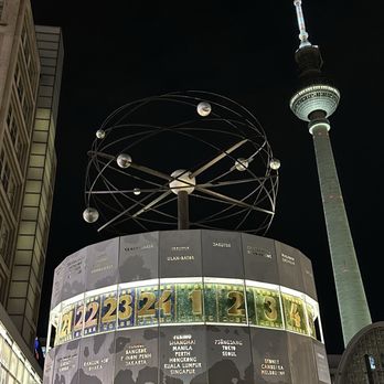 Weltzeituhr - ... Impressionen ... - Landmarks & Historical Buildings Near Me - Berlin, BE