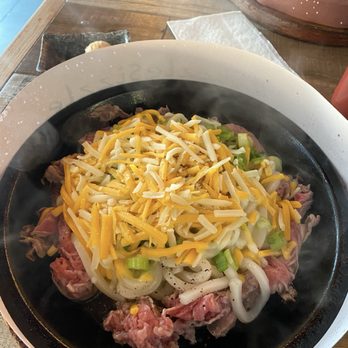 Sizzling Lunch - Curry udon with cheese - Japanese Near Me - San Jose, California Sizzling Lunch - Curry udon with cheese - Japanese Near Me - San Jose, California