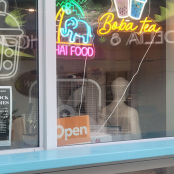 Bowl Thai Cafe - Thai Near Me - New Smyrna Beach, Florida