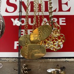 SuzAnna's Antiques - Liquor necklaces