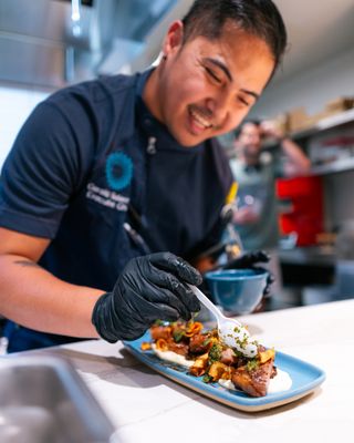 Otium Grill & Greens by null