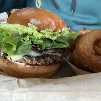 Local Heroes - Burgers Near Me - Auburn, California