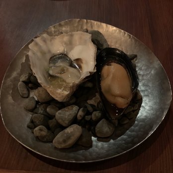Harbor House Inn - This oyster and mussel was such a nice start of the dinner! - Bed & Breakfast Near Me - Elk, California Harbor House Inn - This oyster and mussel was such a nice start of the dinner! - Bed & Breakfast Near Me - Elk, California