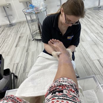 Luxe Nailscape - Nail Salons Near Me - Fairfield, California