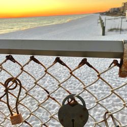 The Island Pier - Love locks