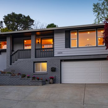 Debbie Elowson - Compass - San Carlos - Real Estate Agents Near Me - Burlingame, California Debbie Elowson - Compass - San Carlos - Real Estate Agents Near Me - Burlingame, California