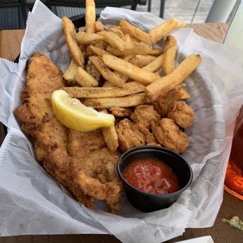 Caribbean Jack's - Shrimp and fish basket - Caribbean Near Me - Daytona Beach, Florida Caribbean Jack's - Shrimp and fish basket - Caribbean Near Me - Daytona Beach, Florida