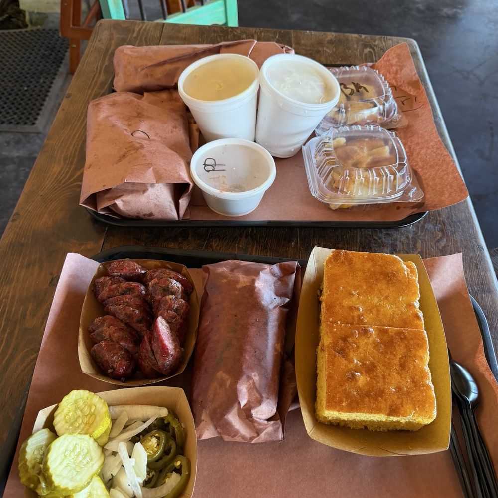 Mad Jack's Mountaintop Barbecue - Barbeque Near Me - Cloudcroft, New Mexico