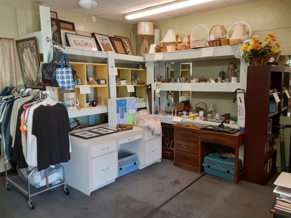 LS THRIFT STORE Updated August 2024 915 E First Ave, Mount Dora
