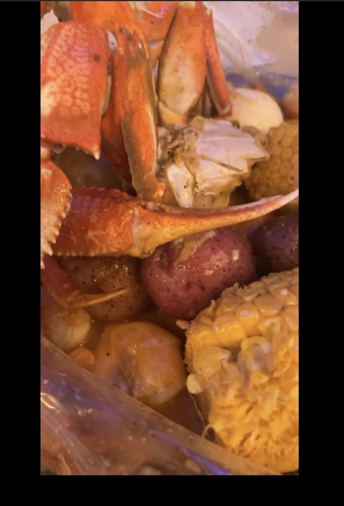 CRAFTY CRAB Updated September 2024 20 Photos & 42 Reviews 51