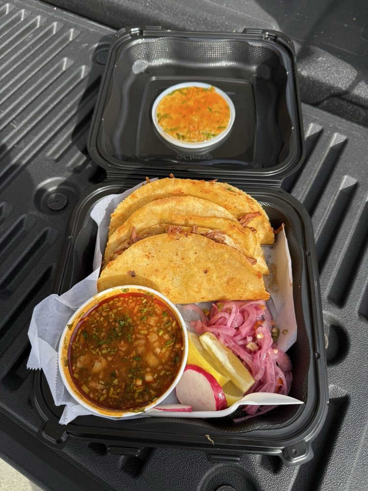 Mr. Delisioso — Mexican restaurant in Pittsburg
