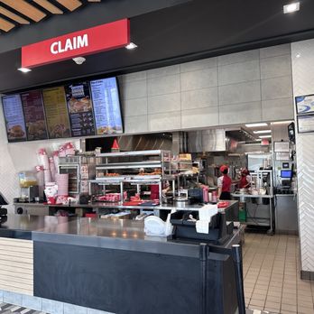 Jollibee - Chicken Shop Near Me - Alexandria, Virginia