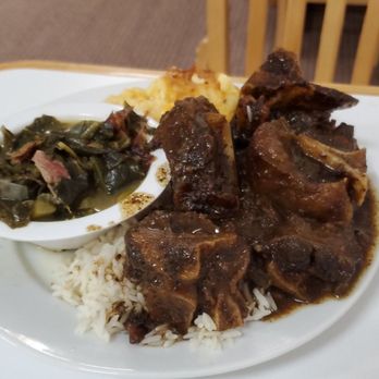 Noonie’s Place - Oxtails and sides... - Breakfast & Brunch Near Me - Vallejo, California Noonie’s Place - Oxtails and sides... - Breakfast & Brunch Near Me - Vallejo, California