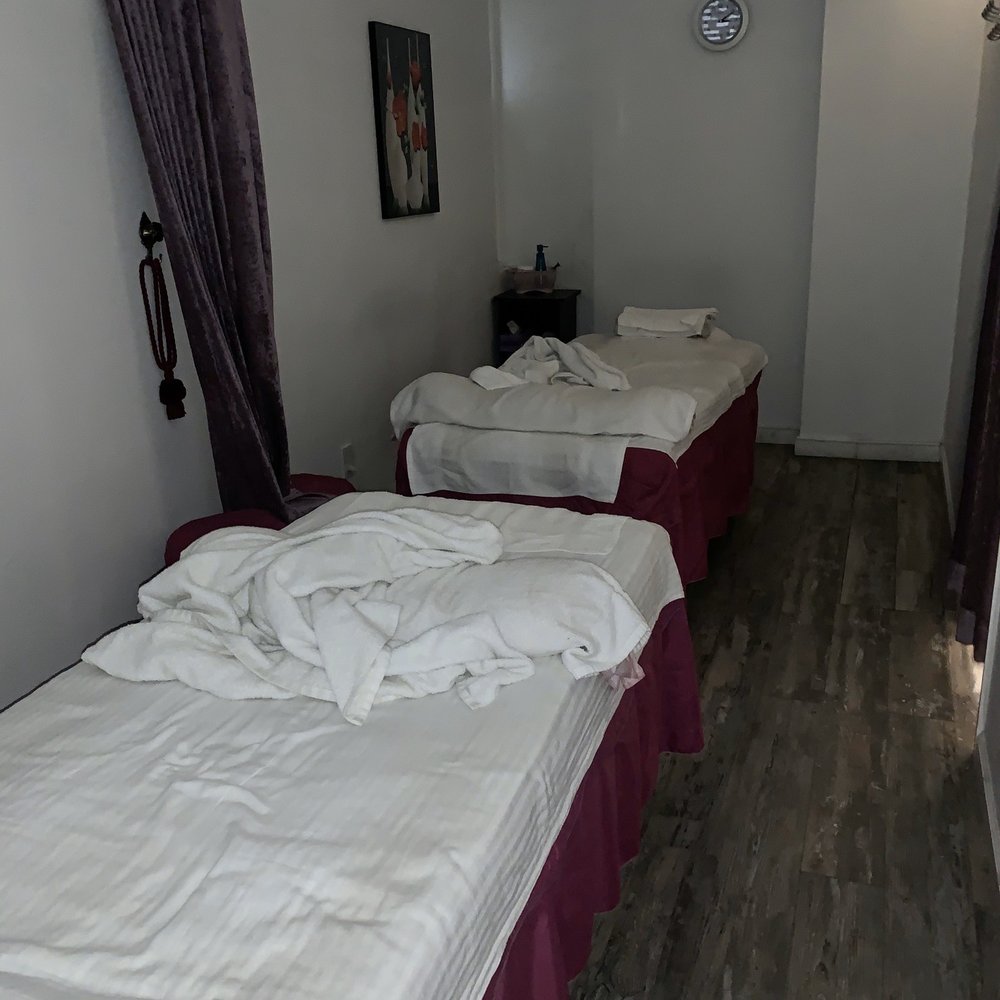 Amenity Spa 85 - Post couples massage room photo. Heads on opposite ends. - Massage Near Me - Manhattan, New York