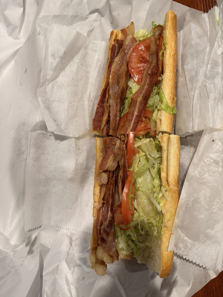 YD Hoagies Plus Logo