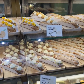 Kanae Cafe - I think they're more well known for their choux - Bakeries Near Me - Scarborough, Ontario Kanae Cafe - I think they're more well known for their choux - Bakeries Near Me - Scarborough, Ontario
