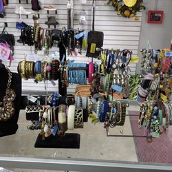 Hunts Thrift