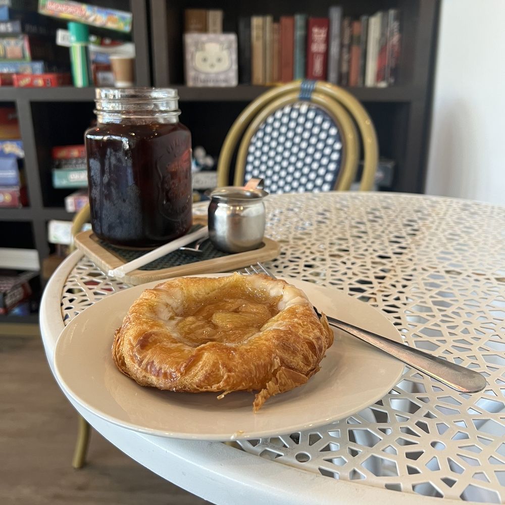 Java Owl Coffee House - Coffee & Tea Near Me - Nassau Bay, Texas