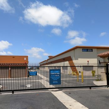 Airport Self Storage - Self Storage Near Me - Oxnard, California Airport Self Storage - Self Storage Near Me - Oxnard, California