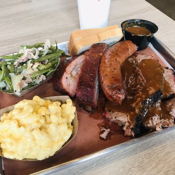 Killen's Barbecue - 3 meat platter with two sides- mac & cheese and green beans with bacon bits Potk ribs, sausage, brisket - Barbeque Near Me - Pearland, Texas