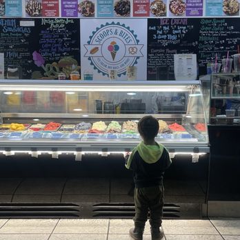 Scoops & Bites - Icecream selection - Ice Cream & Frozen Yogurt Near Me - Bremerton, Washington