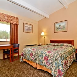 Americas Best Value Inn Smithfield - One Queen Bed