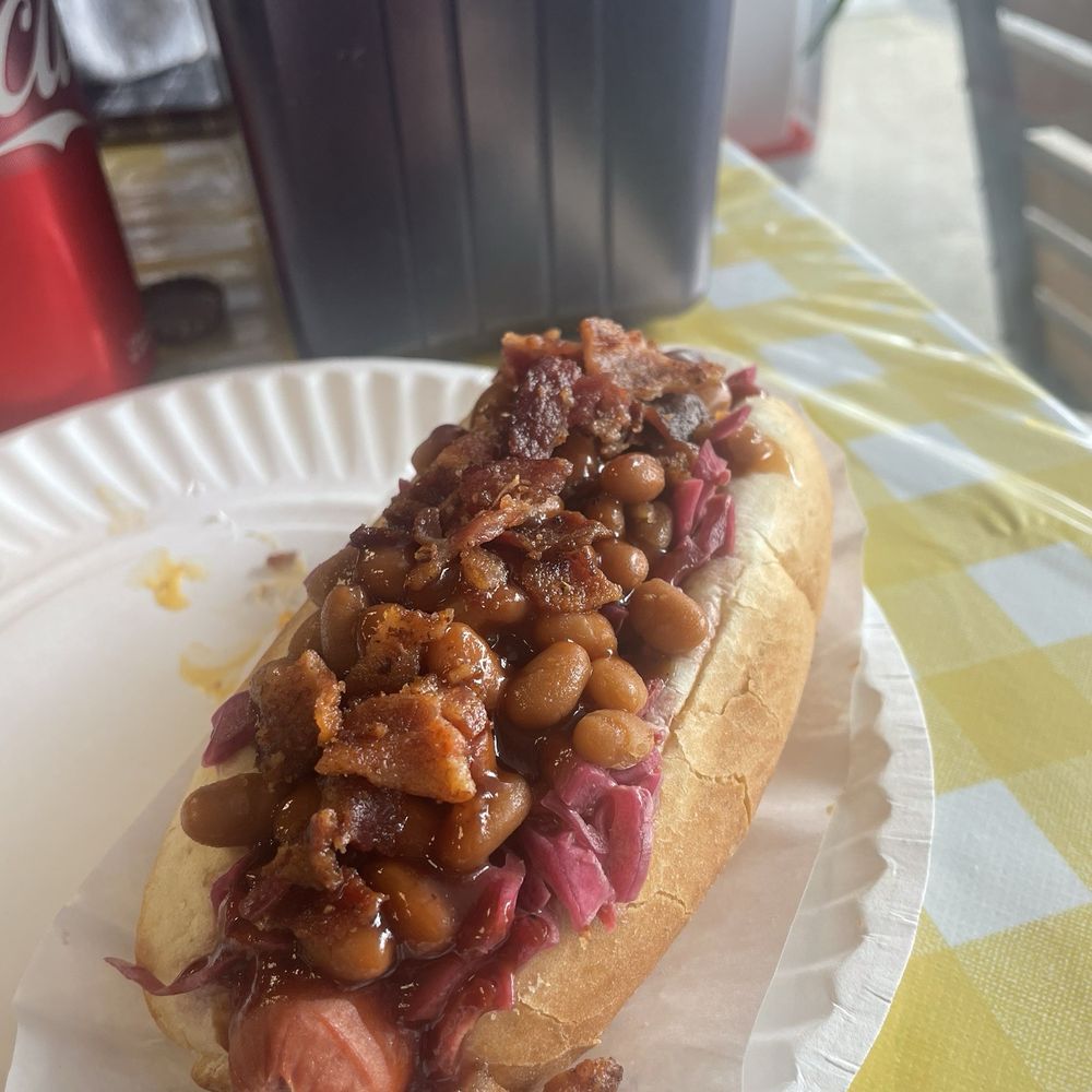 Andys' Roadside Dive - backyard bbq dog - Hot Dogs Near Me - Mount Arlington, New Jersey