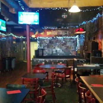 The Brick and Bourbon - Pubs Near Me - Frankfort, Kentucky