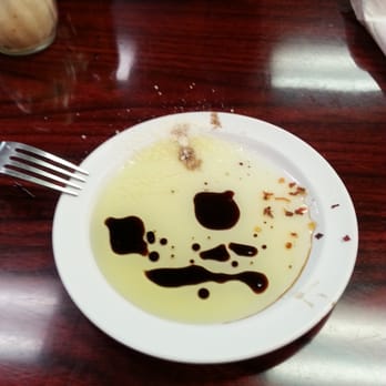 Viztango Cafe - My oil and vinegar are sad... Where's my bread? - Italian Near Me - Los Angeles, California Viztango Cafe - My oil and vinegar are sad... Where's my bread? - Italian Near Me - Los Angeles, California