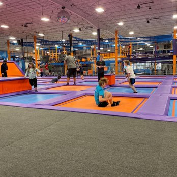 Altitude Trampoline Park - Appleton - Trampoline Parks Near Me - Appleton, Wisconsin