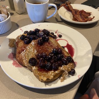 Mustard Seed Cafe - French toast - Desserts Near Me - Carrollton, Georgia Mustard Seed Cafe - French toast - Desserts Near Me - Carrollton, Georgia
