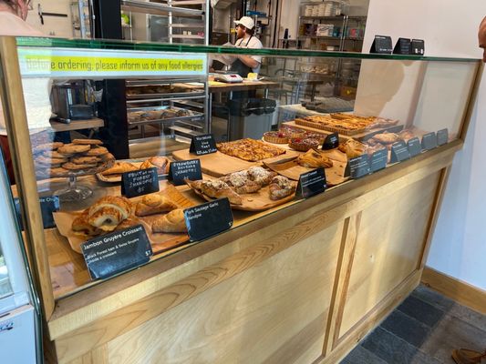 Pixie Boulangerie by null
