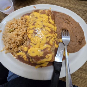 Alondra's Mexican Restaurant - Burrito Jalisco - Mexican Near Me - La Vernia, Texas Alondra's Mexican Restaurant - Burrito Jalisco - Mexican Near Me - La Vernia, Texas