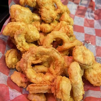 Boston's Fish House - Fried cod and fried onion petals - Seafood Near Me - Winter Park, Florida