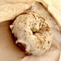 Pumpkin cake donut.