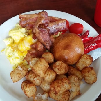 Le Caprice DC - Breakfast platter - Cafes Near Me - Washington, DC, District of Columbia