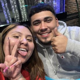 Having a Great time at Crab & Bar
