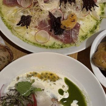 Fichon - Tuna and bar ceviche with a side of potatoes - Wine Bars Near Me - Paris, 75 Fichon - Tuna and bar ceviche with a side of potatoes - Wine Bars Near Me - Paris, 75