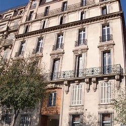 Dr. Zorela Socol - 7 Square Stalingrad Marseille